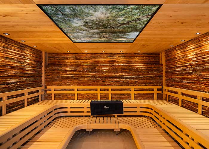 Biosauna (Softsauna): 50 bis 55 °Celsius, Luftfeuchtigkeit 30 bis 40%