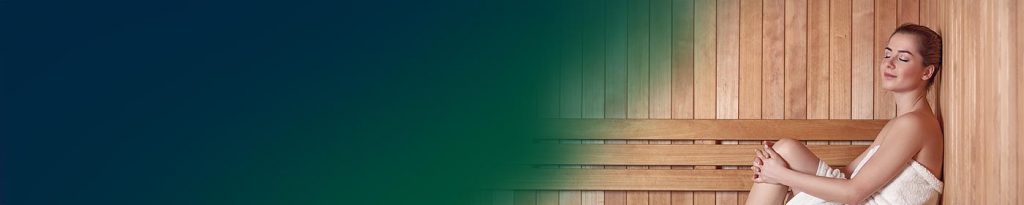 Frau in der Sauna